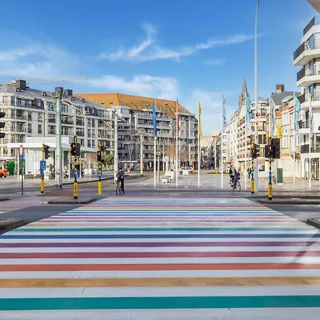 Apartment Flat By Seafront And Shopping Center, Cleaning Included Blankenberge