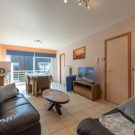 Cozy In Blankenberge, Cleaning Included *