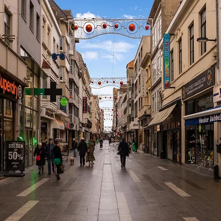 Flat By Seafront And Shopping Center, Cleaning Included
